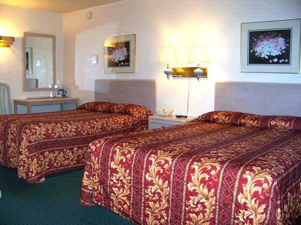 Townhouse Motel Уид Экстерьер фото